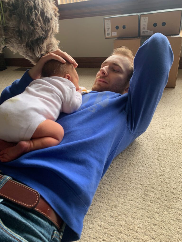 Newborn Cuddle on Dad