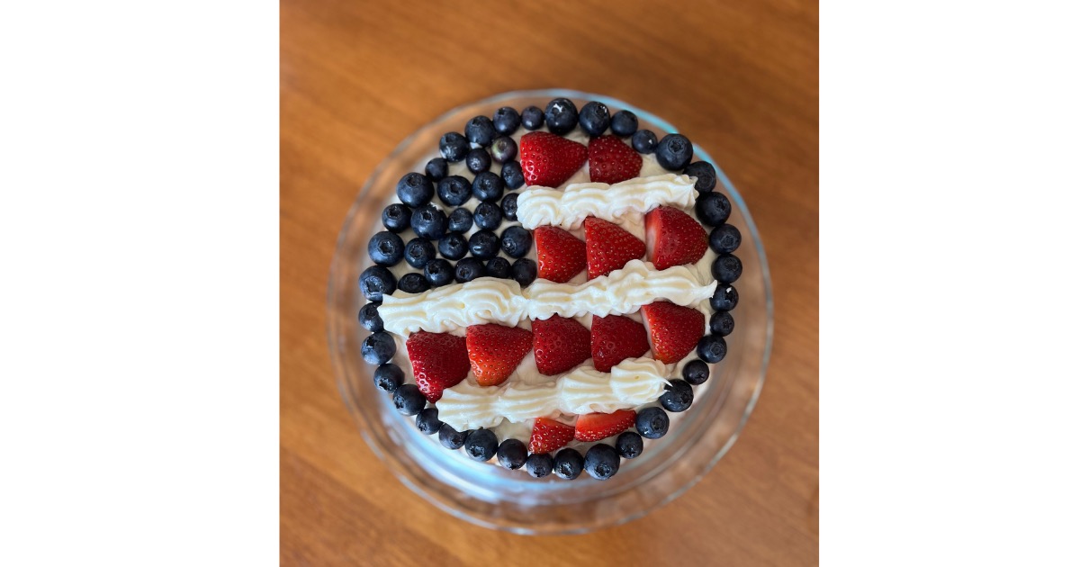 overhead shot of american flag fruit pizza