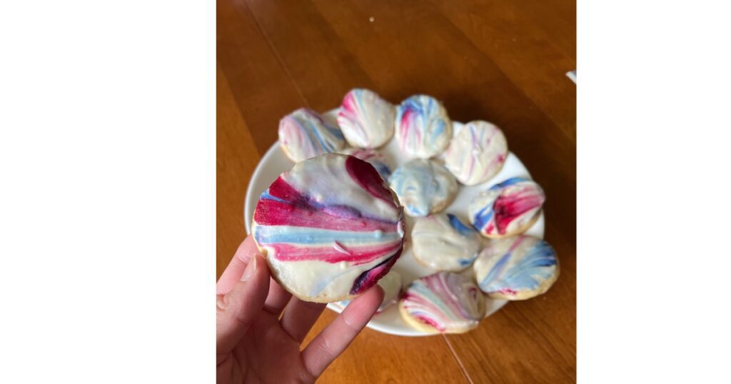 red white and blue frosted sugar cookies