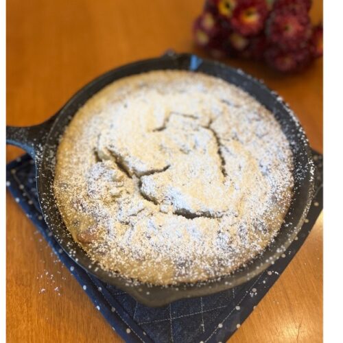 powder sugar on top of dutch baby pancake