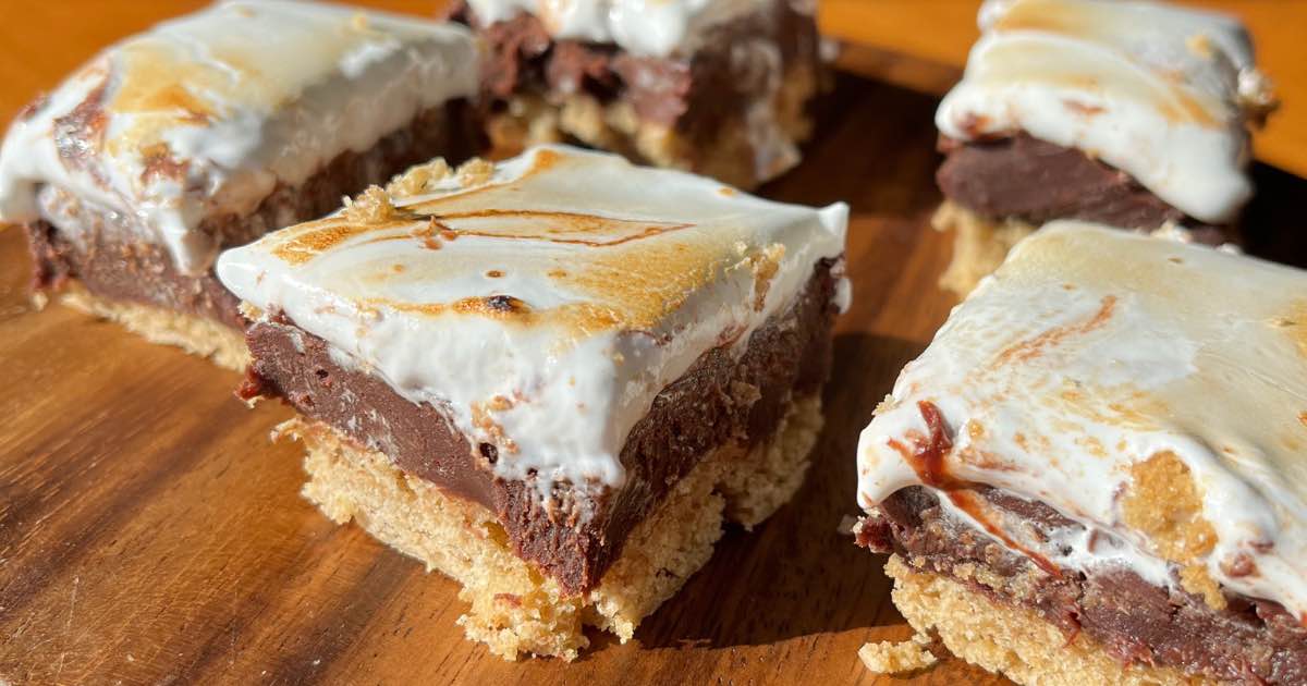 s'mores fudge bars